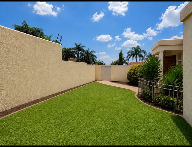 3 BEDROOM SECTIONAL TITLE FOR SALE IN DOWERGLEN